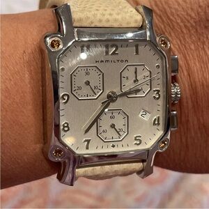 Hamilton watch H194520 Men Watch 326L Stainless Steel. Need battery ok